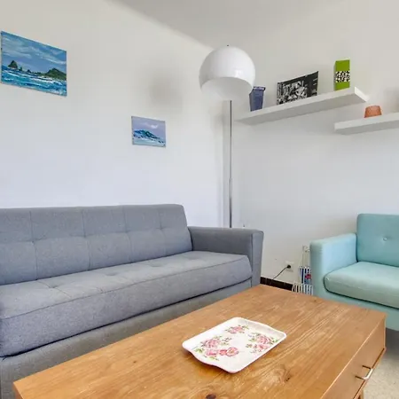 Bright 60m Near The Apartment